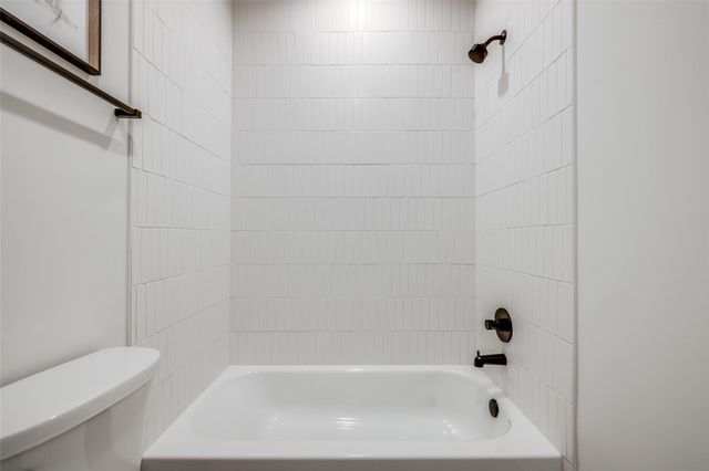 3909 Driscoll Street, Houston, TX 77098