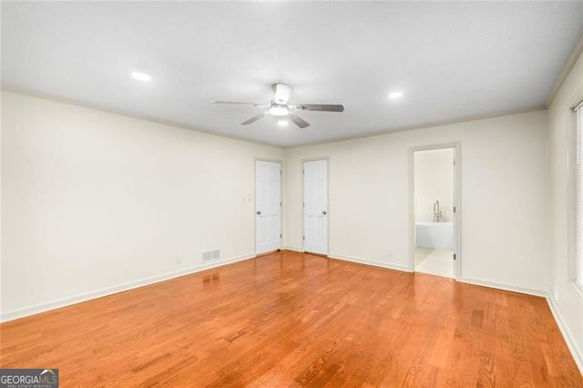 234 Shadow Lake Drive SW, Lilburn, GA 30047
