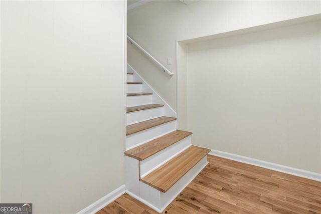 234 Shadow Lake Drive SW, Lilburn, GA 30047
