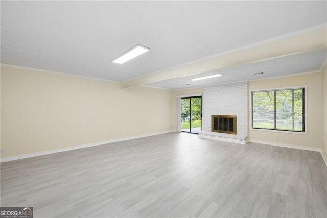 234 Shadow Lake Drive SW, Lilburn, GA 30047