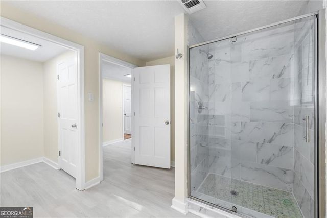234 Shadow Lake Drive SW, Lilburn, GA 30047
