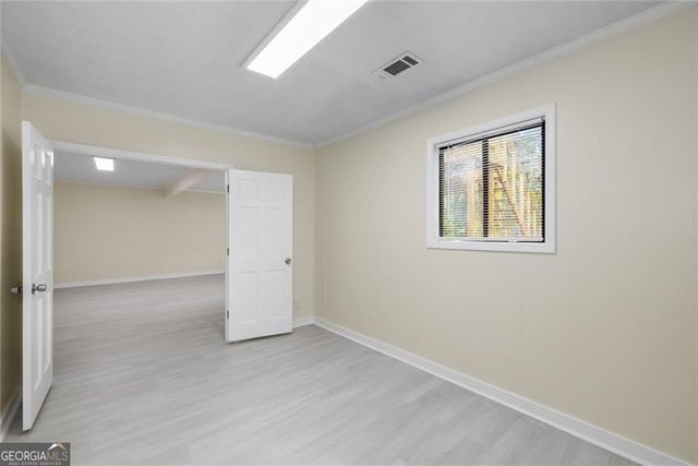 234 Shadow Lake Drive SW, Lilburn, GA 30047