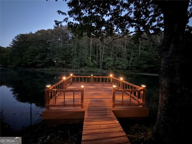234 Shadow Lake Drive SW, Lilburn, GA 30047
