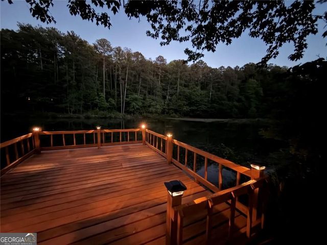 234 Shadow Lake Drive SW, Lilburn, GA 30047