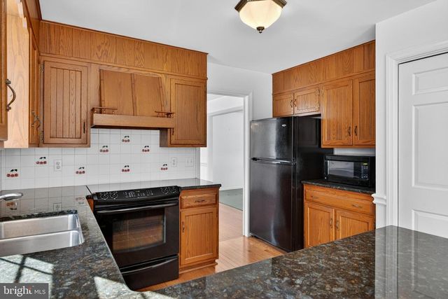 3710 LITTLE MAC DR, Landisville, PA 17538