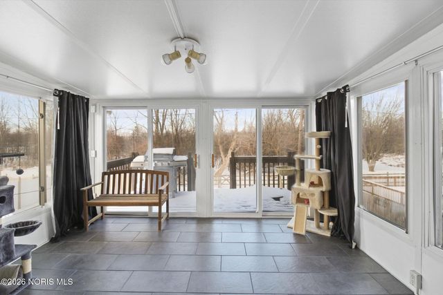 2611 Coveview Drive, Toledo, OH 43611