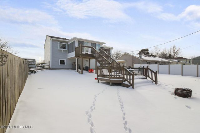 2611 Coveview Drive, Toledo, OH 43611