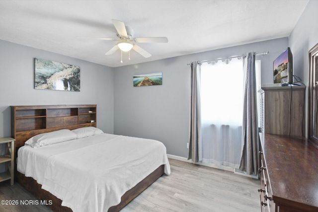 2611 Coveview Drive, Toledo, OH 43611