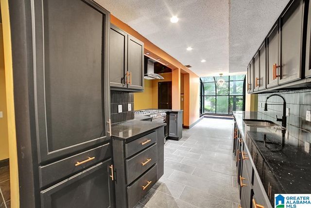 2409 CAHABA RIVER ESTATES, Hoover, AL 35244