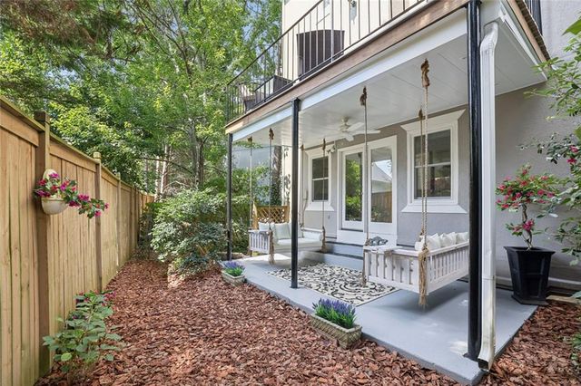 13 Sycamore Station, Decatur, GA 30030
