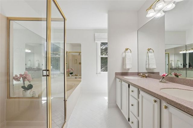 13 Sycamore Station, Decatur, GA 30030