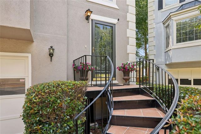 13 Sycamore Station, Decatur, GA 30030