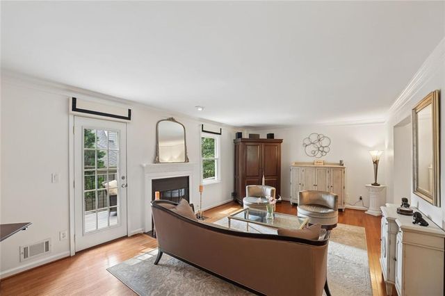 13 Sycamore Station, Decatur, GA 30030