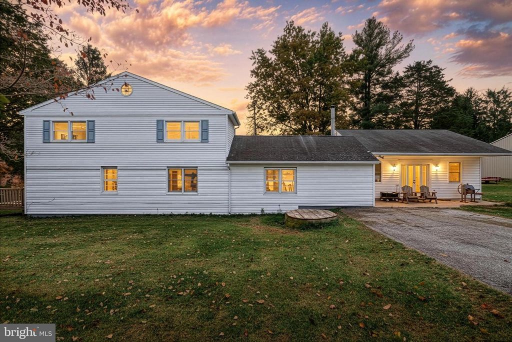 1920 TEMPLE SCHOOL RD, Dover, PA 17315