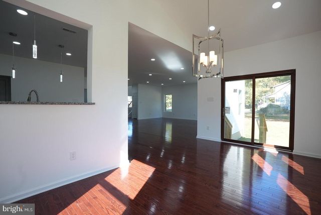 3111 S EAST BLVD, Vineland, NJ 08360