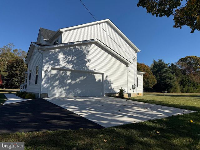 3111 S EAST BLVD, Vineland, NJ 08360