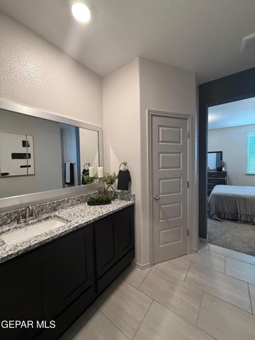 10720 Jay Novacek Street, El Paso, TX 79924