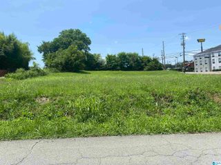 812 BROAD STREET, Fultondale, AL 35068