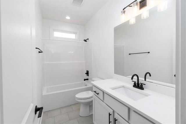 118 Henson Drive, Monroe, GA 30655