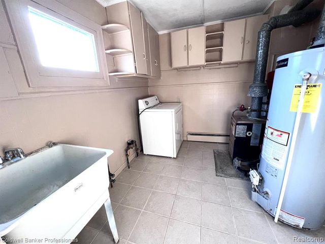 1716 Milverton Drive, Troy, MI 48083