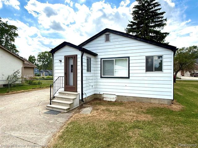 1716 Milverton Drive, Troy, MI 48083