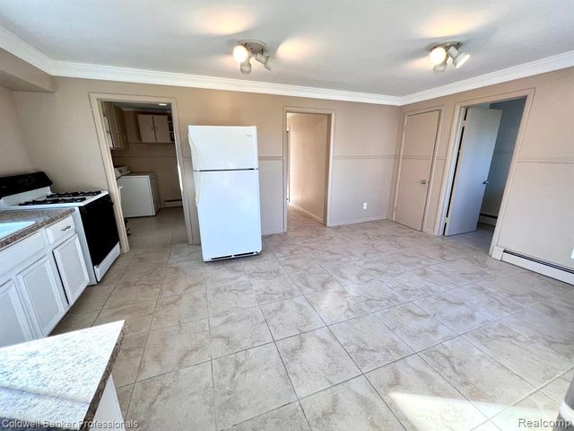 1716 Milverton Drive, Troy, MI 48083