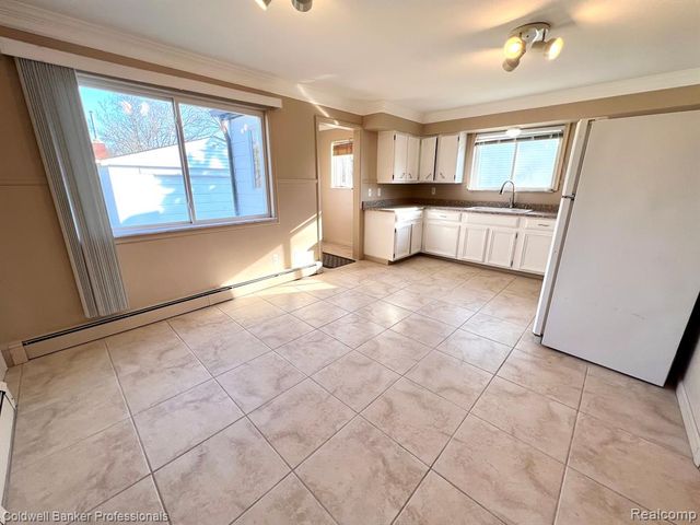 1716 Milverton Drive, Troy, MI 48083