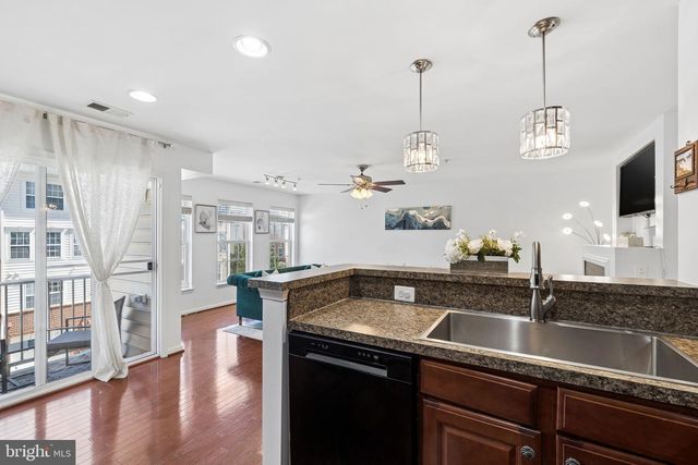 6060 ASTER HAVEN CIR, Haymarket, VA 20169