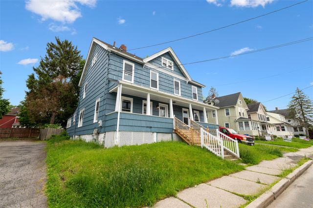 8 Chestnut Street, Middletown, NY 10940