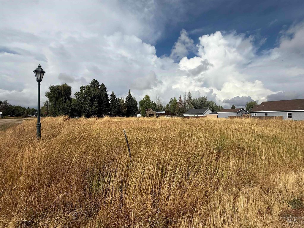 201 E Spruce, Fairfield, ID 83327 photo 5