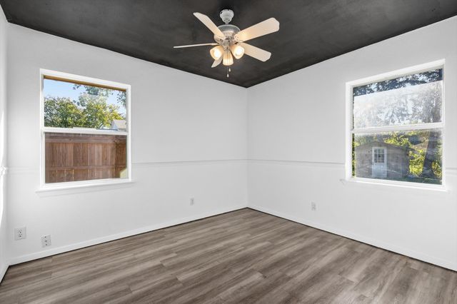 2776 Richland Avenue, Farmers Branch, TX 75234