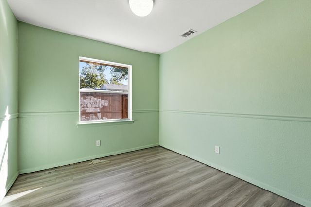 2776 Richland Avenue, Farmers Branch, TX 75234