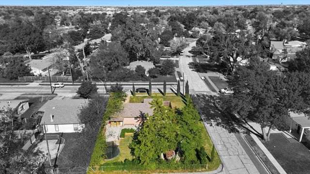 2776 Richland Avenue, Farmers Branch, TX 75234