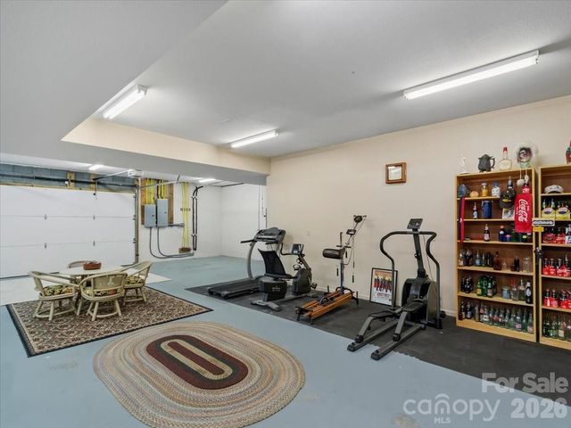 750 Barebridge Drive, Burnsville, NC 28714