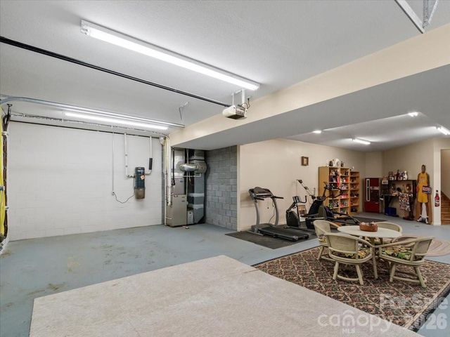 750 Barebridge Drive, Burnsville, NC 28714
