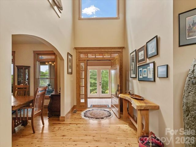750 Barebridge Drive, Burnsville, NC 28714