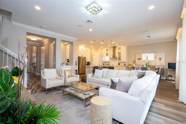 9942 SUMMERLAKE GROVES STREET, Winter Garden, FL 34787