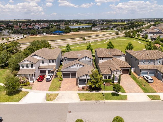 9942 SUMMERLAKE GROVES STREET, Winter Garden, FL 34787