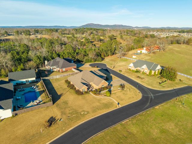 275 Chinook, Hot Springs, AR 71913