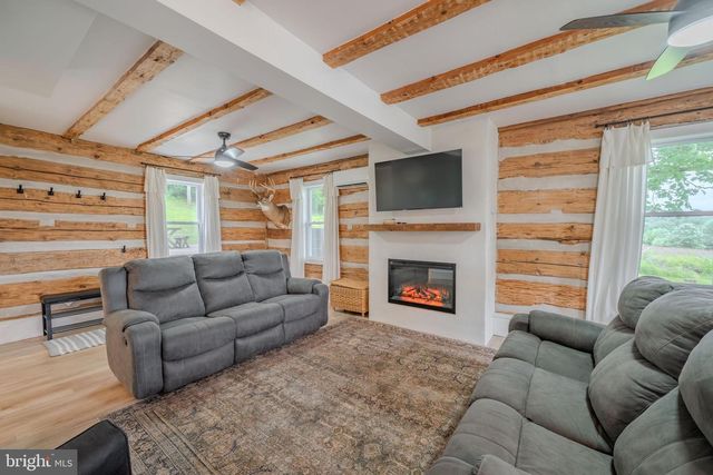 161 ESH LN, Liverpool, PA 17045