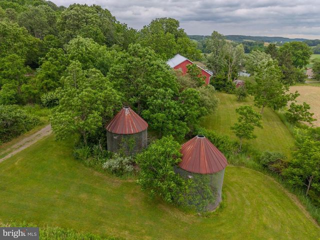 161 ESH LN, Liverpool, PA 17045