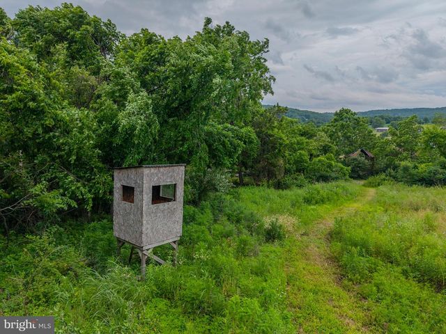 161 ESH LN, Liverpool, PA 17045