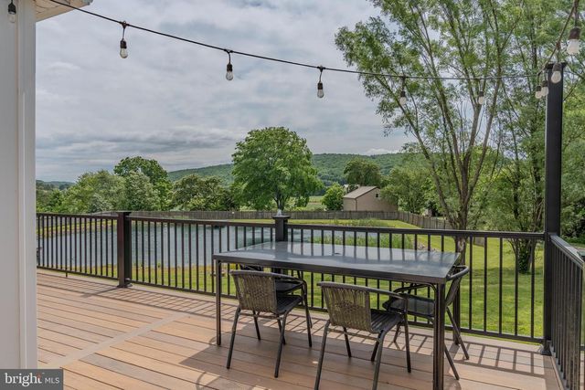 161 ESH LN, Liverpool, PA 17045