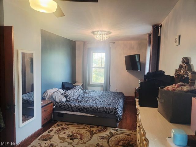 866 Milan Avenue, Amherst, OH 44001