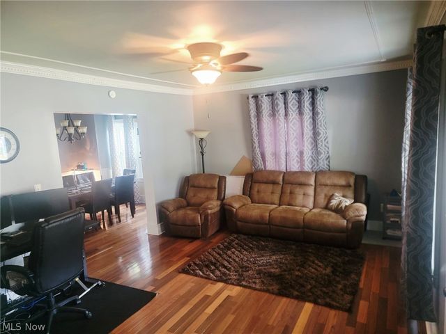 866 Milan Avenue, Amherst, OH 44001