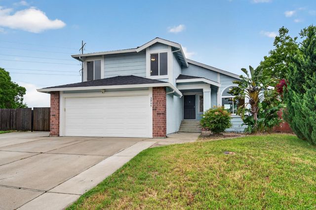 3945 Sea Forest Way, Sacramento, CA 95823
