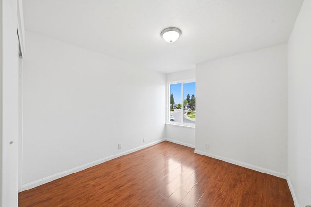 3945 Sea Forest Way, Sacramento, CA 95823