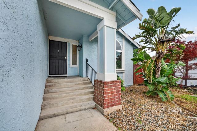 3945 Sea Forest Way, Sacramento, CA 95823