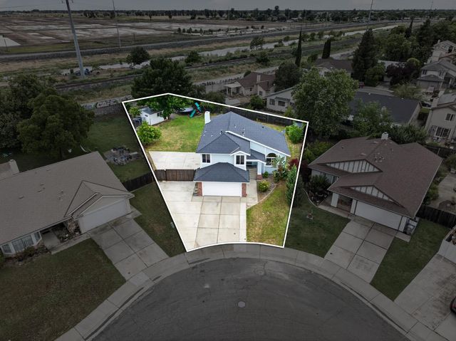 3945 Sea Forest Way, Sacramento, CA 95823