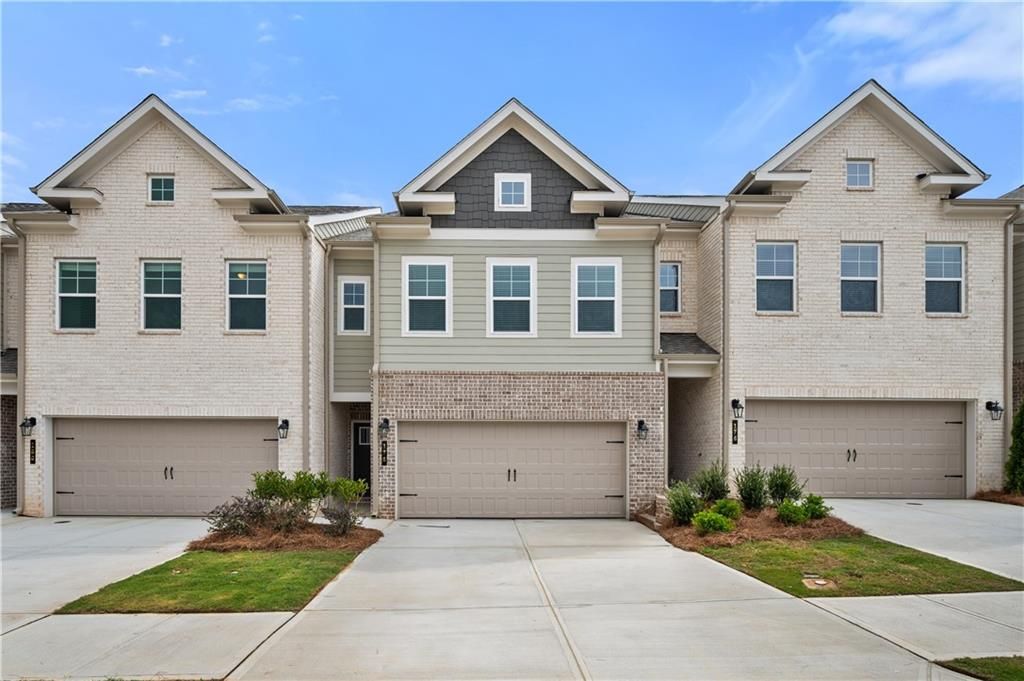 203 Abbotts Crossing Circle, Conyers, GA 30094